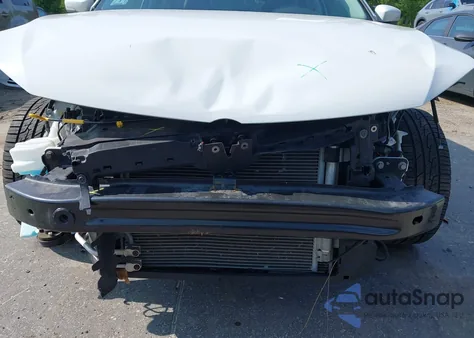 2018 Volkswagen Jetta 1.4T Se/1.4T Wolfsburg Edition из США, поврежденный, VIN 3VWDB7AJXJM261479